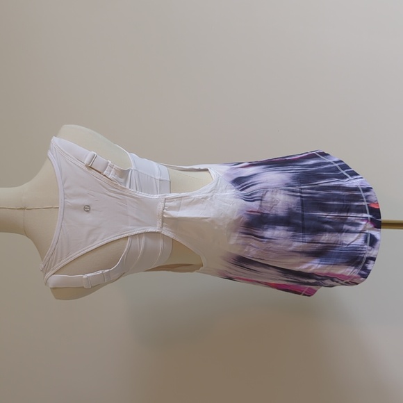 Lululemon size 6 white with colorful stripes tank top - Picture 4 of 9